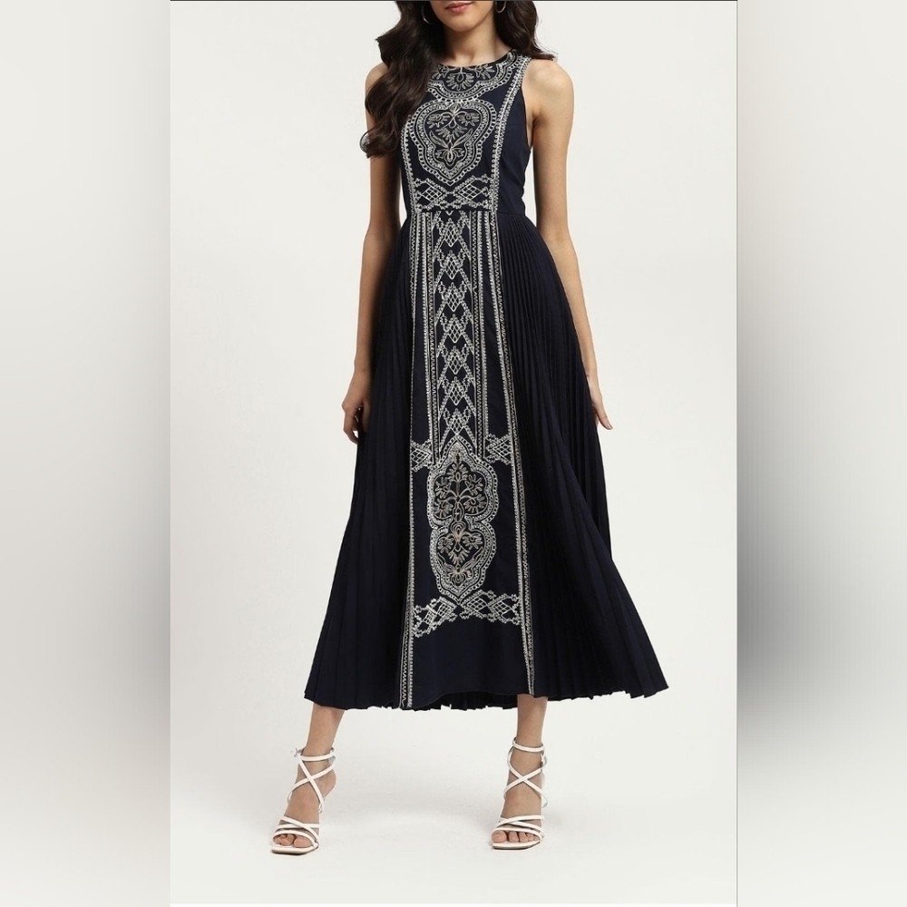 NWT Label Ritu Kumar Navy Janette Midi Dress Embroidred Pleated Womens Size L
